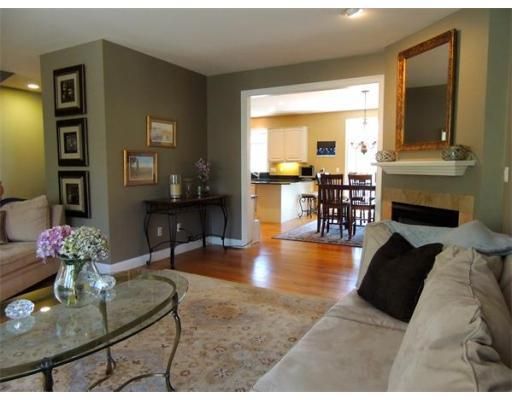 929 LaGrange #929, West Roxbury, MA 02132