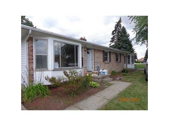 5500 W 5502 St Joseph Hwy, Lansing, MI 48917