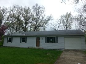 1514 W Meadowbrook Dr, Loveland, OH 45140