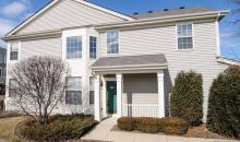 690 Creekside Cir Gurnee, IL 60031