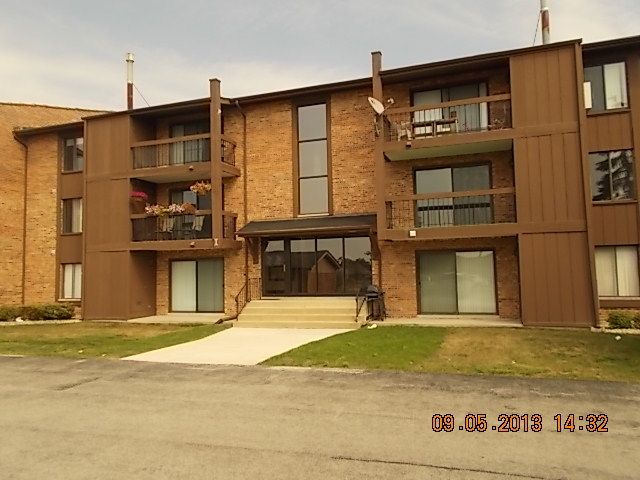 7537 175th St Apt 532, Tinley Park, IL 60477