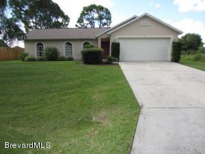 1318 Illinois St Nw, Palm Bay, FL 32907