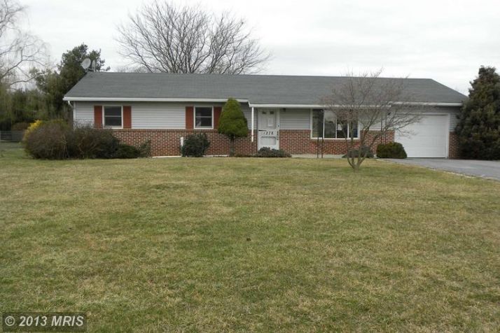 1278 Preston Ln, Greencastle, PA 17225