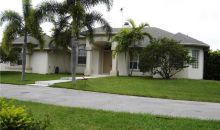 6113 GRAPEVIEW BL Loxahatchee, FL 33470