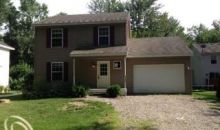 5754 Woodbine Pinckney, MI 48169