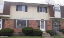 2077 Lioncrest Dr Richton Park, IL 60471