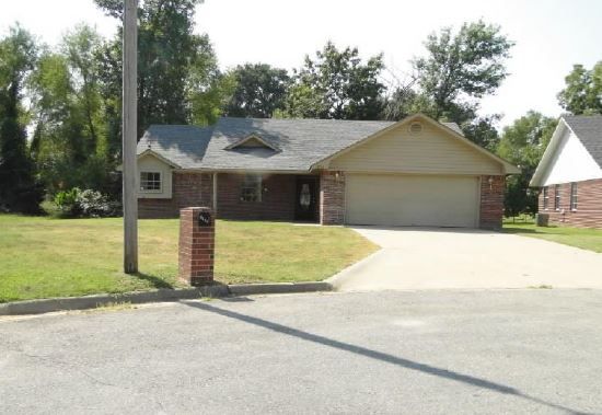 3704 Price Cir, Fort Smith, AR 72904