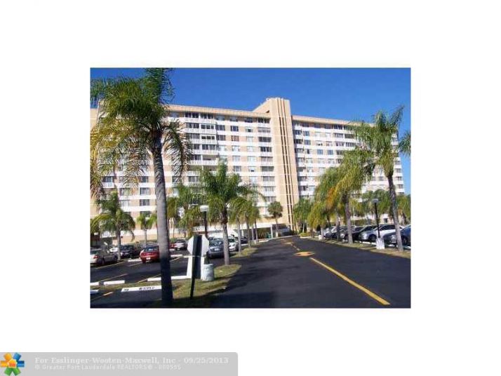 3850 WASHINGTON ST # 807, Hollywood, FL 33021