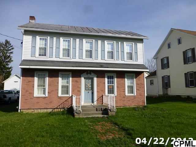 107 Mechanic St, Milroy, PA 17063