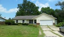 100 N 1st St Riverton, IL 62561