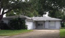 1511 Cromwell Dr Tarpon Springs, FL 34689