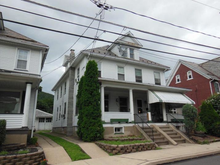 507 George St, Pen Argyl, PA 18072