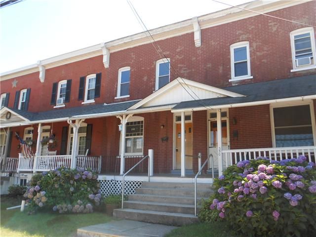 348 Washington Ave, Sellersville, PA 18960