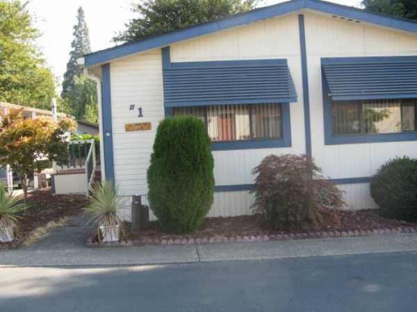 18485 SW Pacific Dr #1, Tualatin, OR 97062