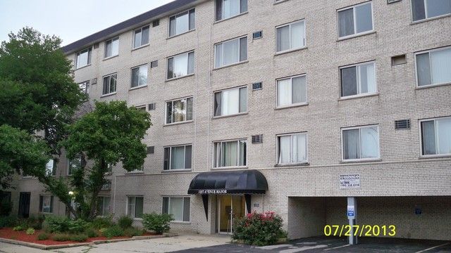 1227 Harlem Ave Apt 415, Berwyn, IL 60402