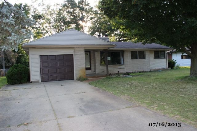 54713 Dawn Drive, Elkhart, IN 46514