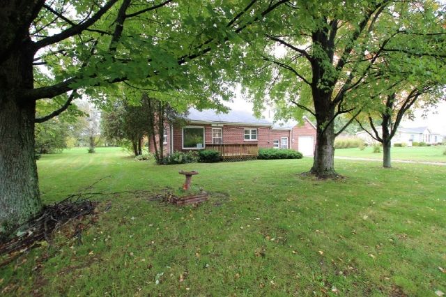 52095 Iris Court, Elkhart, IN 46514