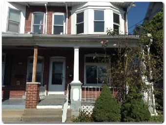 423 Elm St, Emmaus, PA 18049