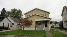 517 6th St Struthers, OH 44471