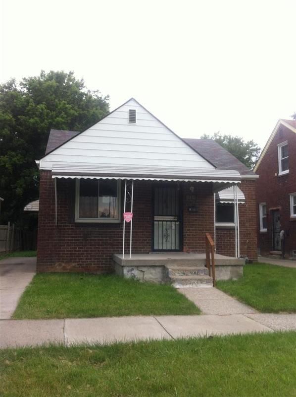 9371 Grandmont Ave, Detroit, MI 48228