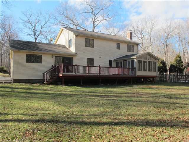 80 Spring Rock Rd, East Lyme, CT 06333