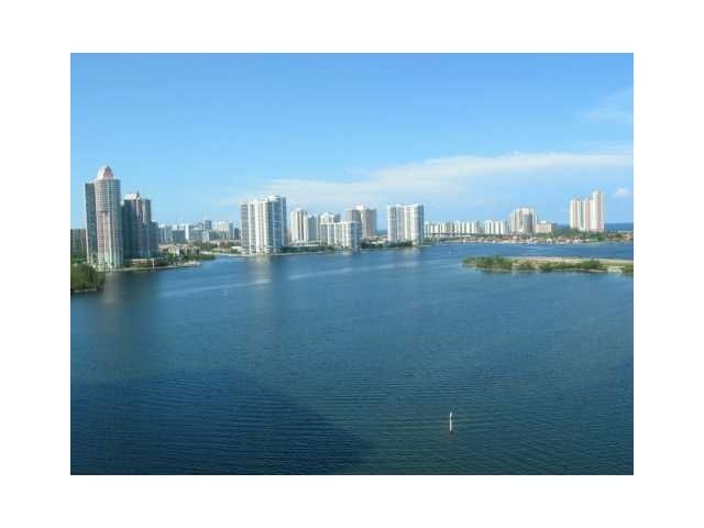 7000 ISLAND BL # 2806, North Miami Beach, FL 33160