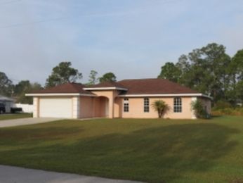 341 Grand Prix Dr, Sebring, FL 33872