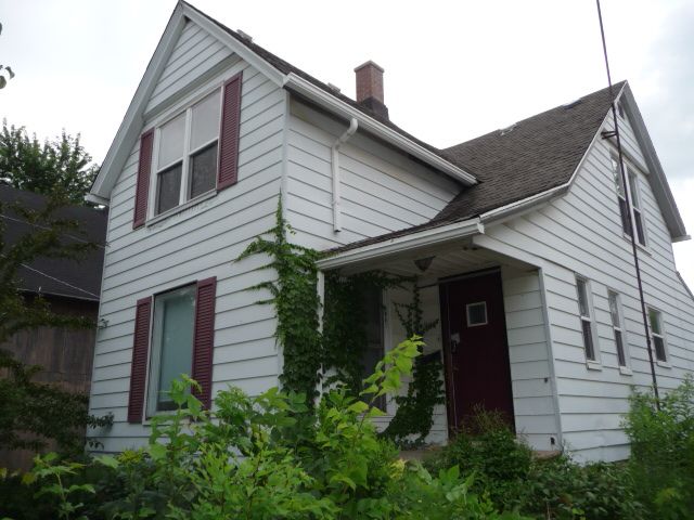 307 Pleasant Street, Joliet, IL 60436