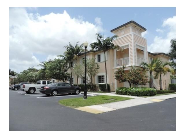 372 NE 26 PL # 202, Homestead, FL 33033