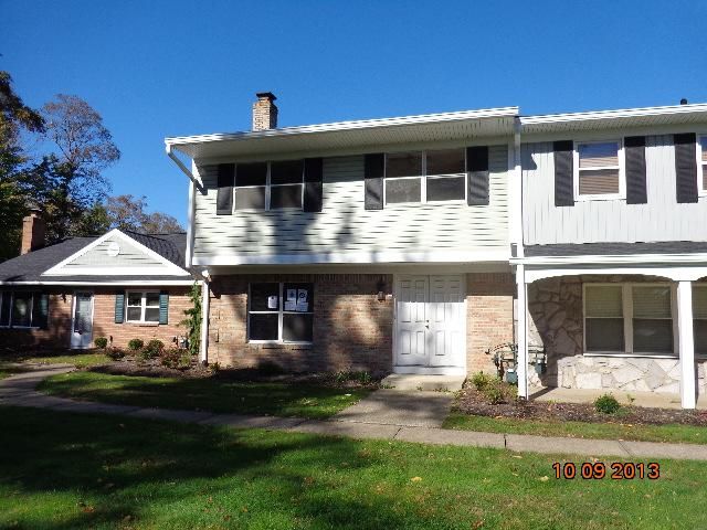 2164 Beechtree Drive #24, Uniontown, OH 44685