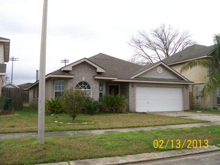 125 Primrose Ln, Westwego, LA 70094