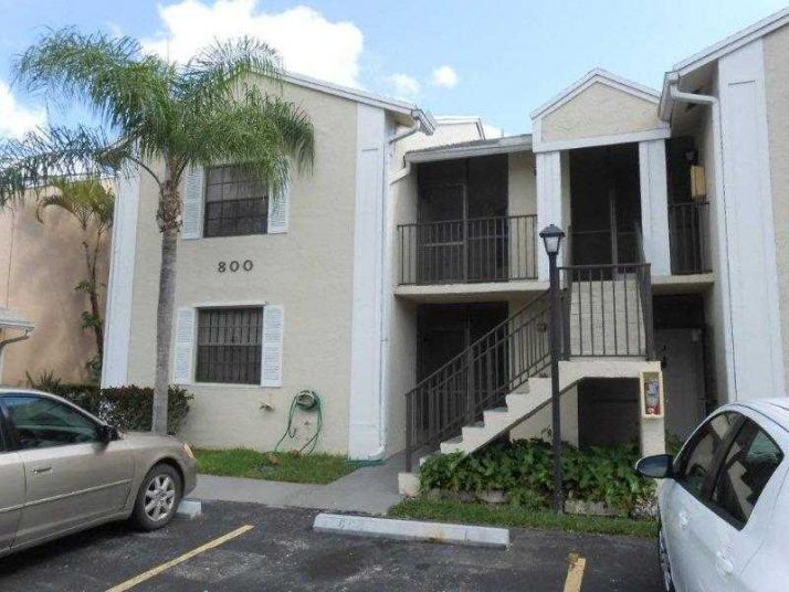 800 INDEPENDENCE DR # 800J, Homestead, FL 33034