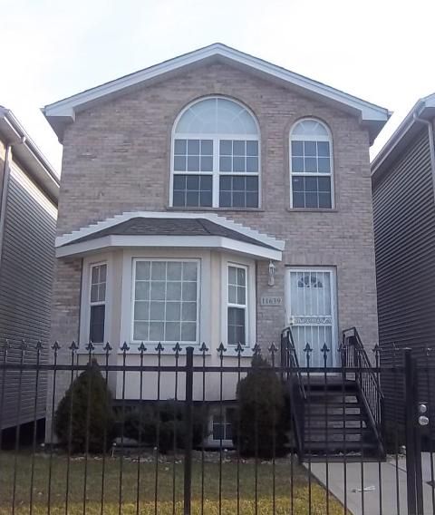 11639 South Vincennes, Chicago, IL 60643