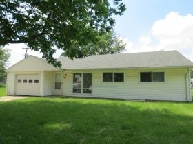 507 N Main Street, Gaston, IN 47342