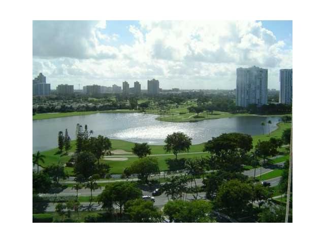 3625 N COUNTRY CLUB DR # 2605, Miami, FL 33180