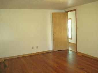 835 W Pleasant Street, Freeport, IL 61032