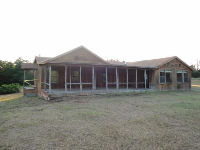 868 Arthur Rd, Denison, TX 75021