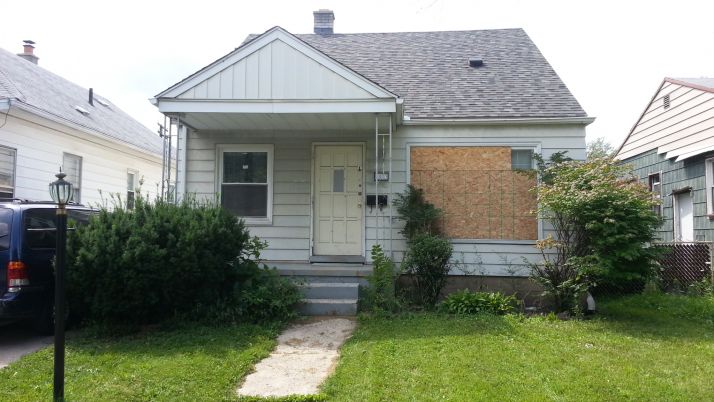 6873 Plainview Avenue, Detroit, MI 48228