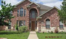 612 Trails End Ct Hurst, TX 76054