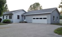 526 S Lake Shore Dr Lake Leelanau, MI 49653