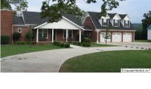 5016 Winchester Road New Market, AL 35761