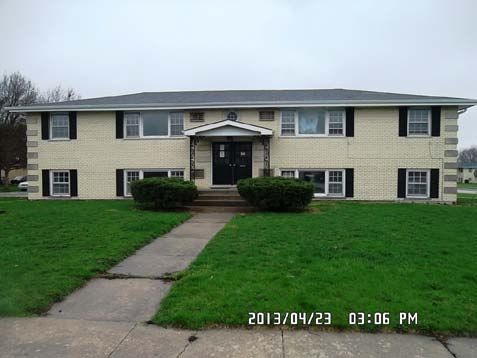 1680 W Merchant St, Kankakee, IL 60901