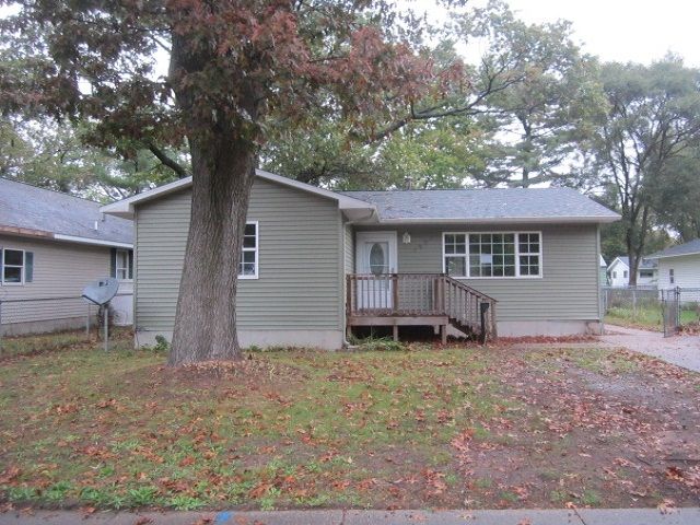 1228 Albert Ave, Muskegon, MI 49442