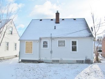 7645 Dolphin, Redford, MI 48239