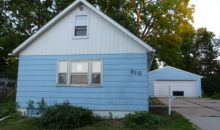 816 Lewis Ave SW Hutchinson, MN 55350