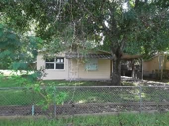 339 San Diego St, North Fort Myers, FL 33903