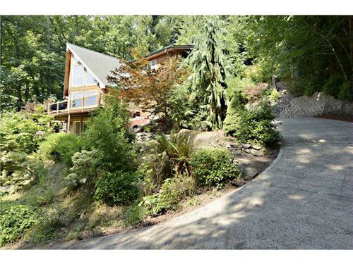 24718 SE Mirrormont Drive, , WA 98027