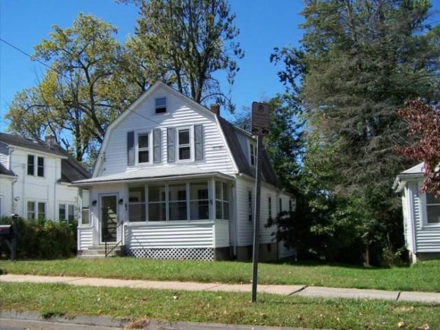 63 Goshen St, Hartford, CT 06106