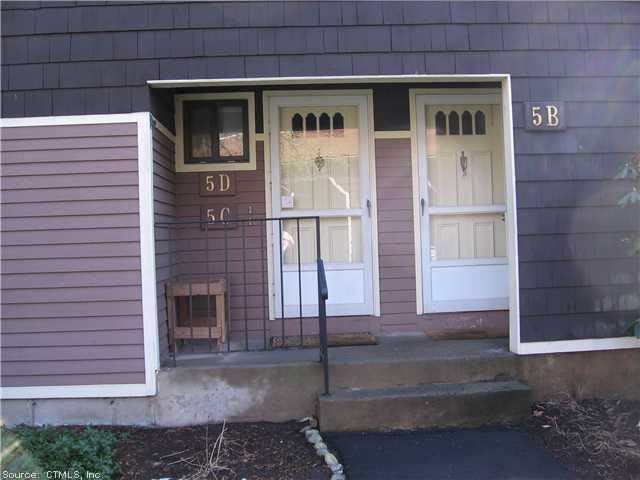 5 Stonegate Cir C, Branford, CT 06405