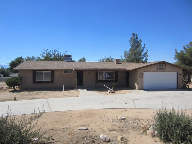 14166 Apple Valley Road, Apple Valley, CA 92307